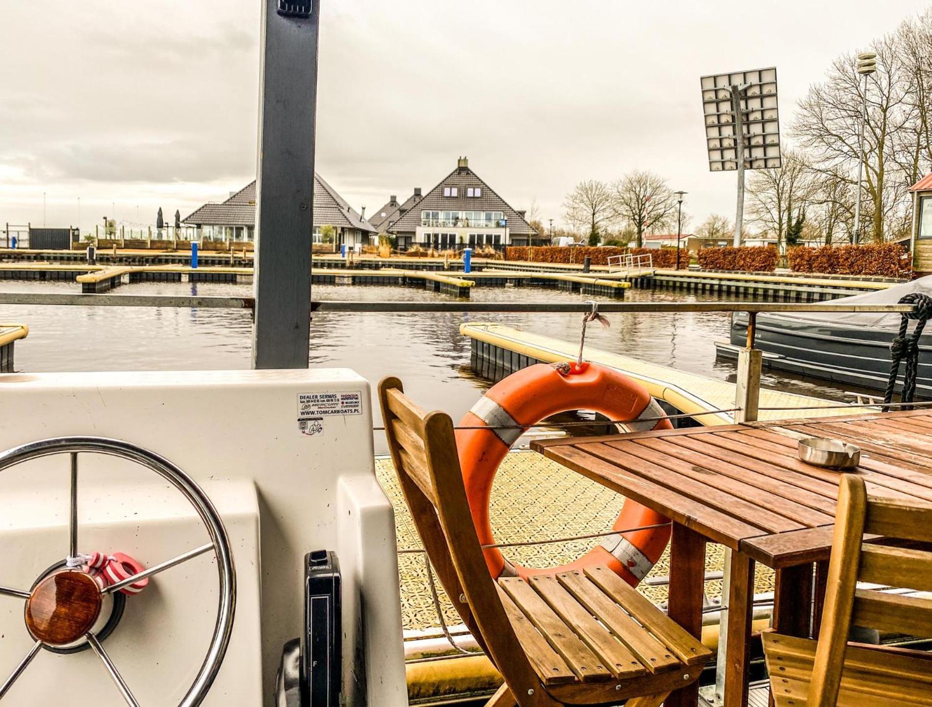 Houseboat Blue Sneekermeer Offingawier Buitenkant foto