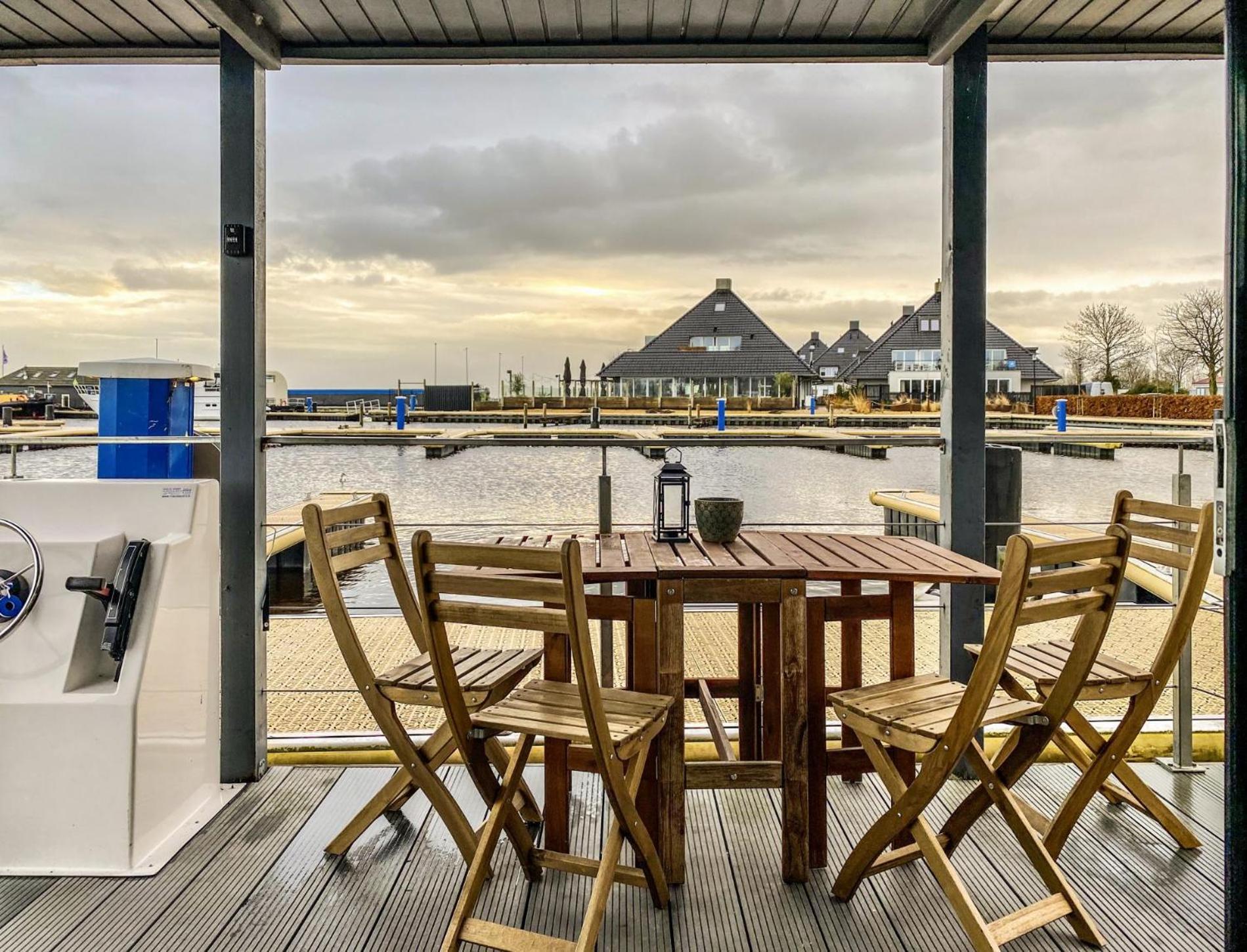Houseboat Blue Sneekermeer Offingawier Buitenkant foto